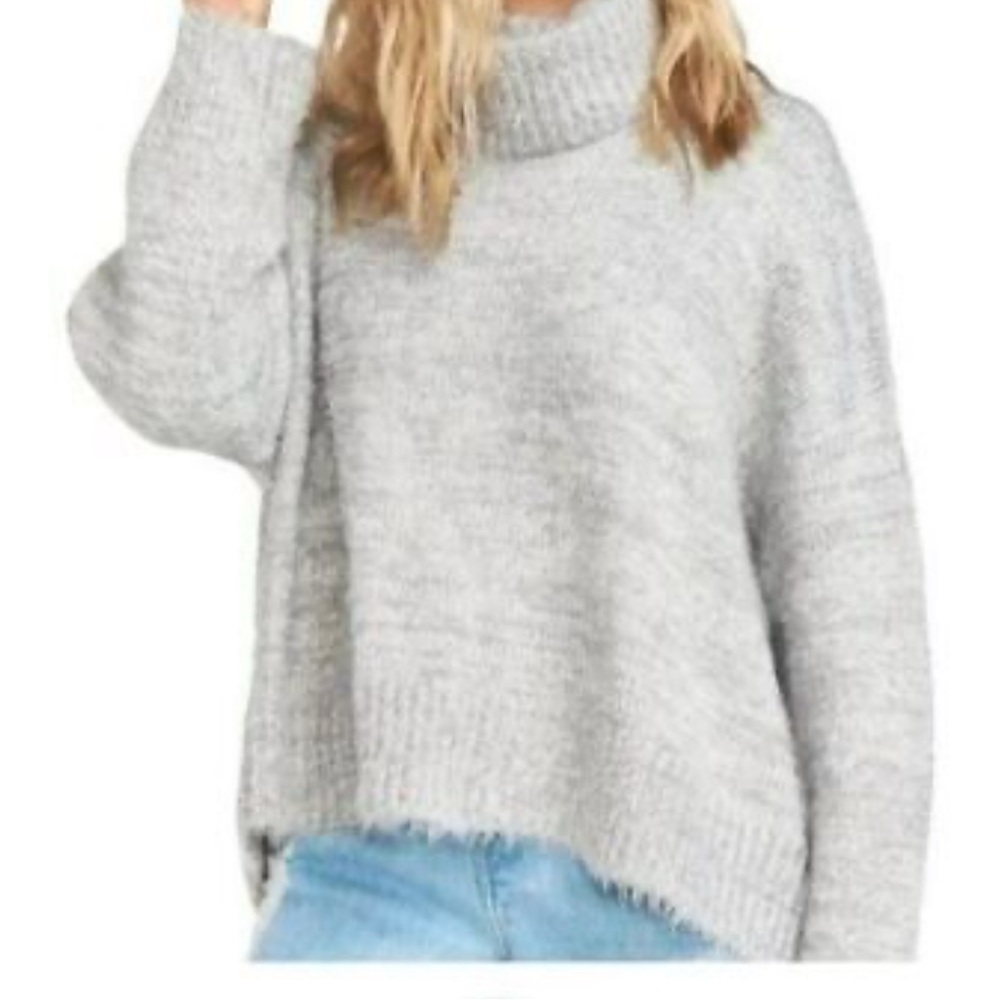Show me your Mumu women’s fatima turtleneck fuzzy sweater-Size Medium - Picture 1 of 6